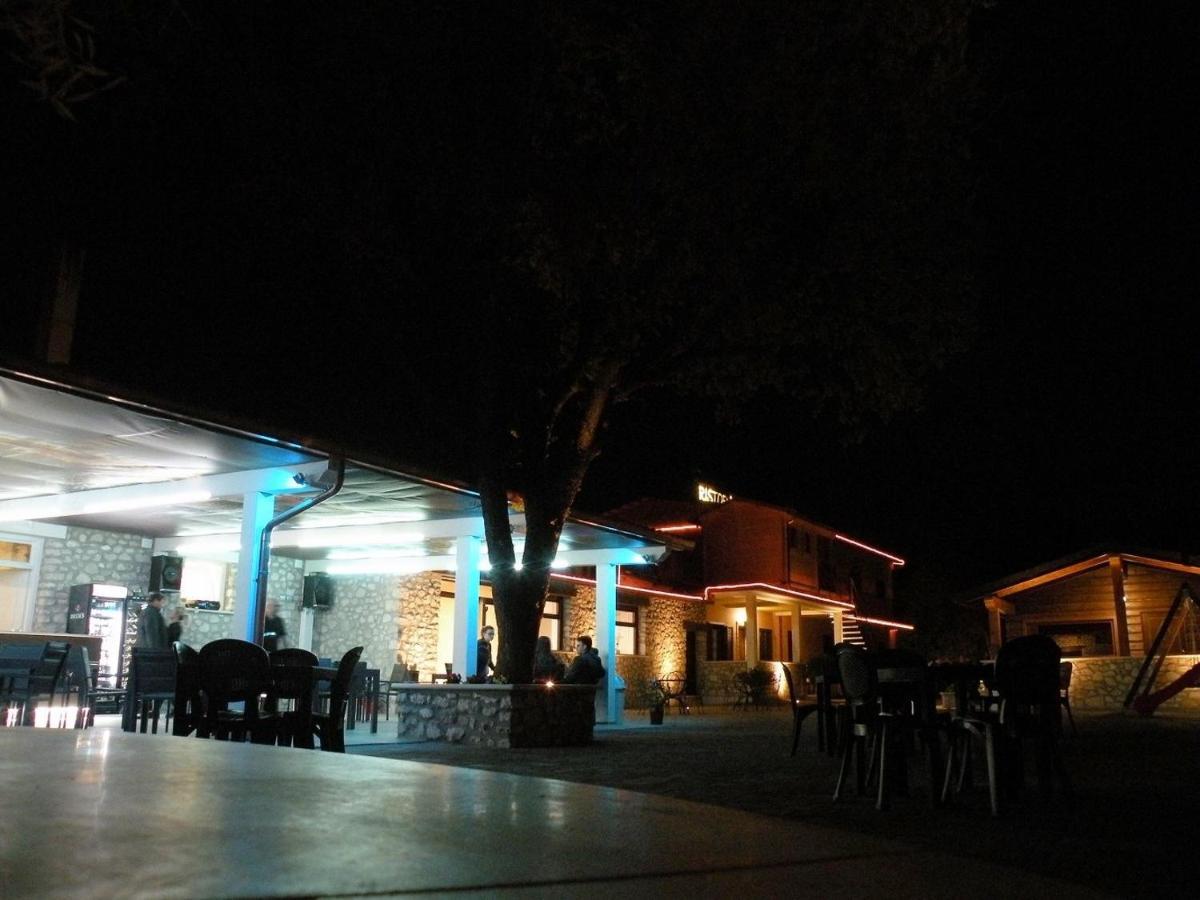 Hotel Gans Cascia Bagian luar foto