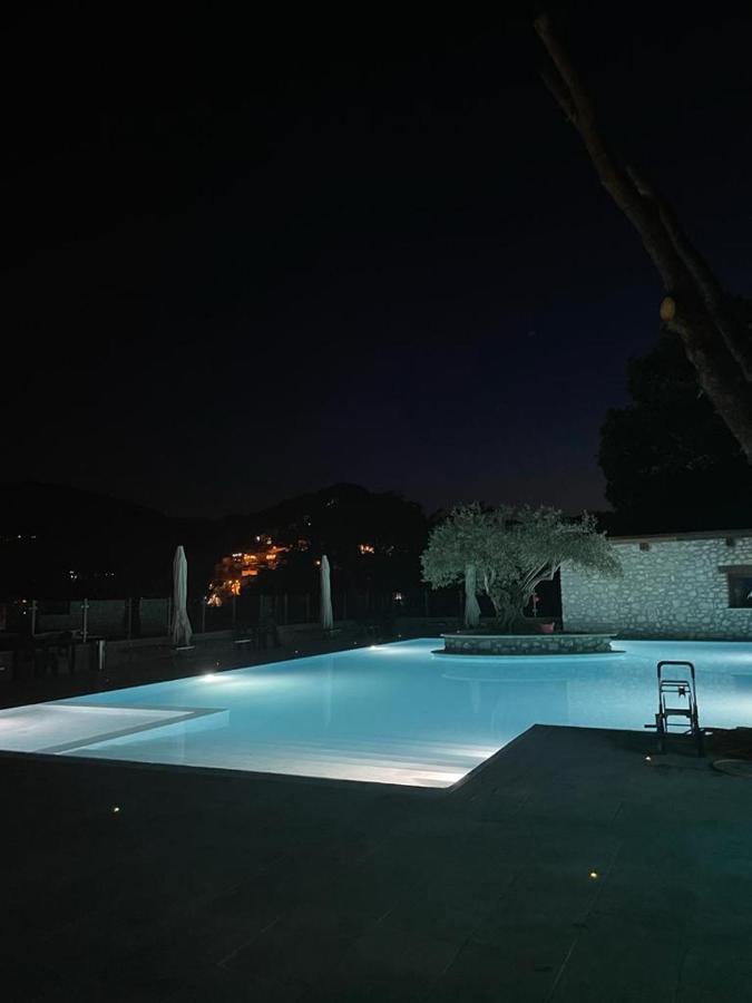 Hotel Gans Cascia Bagian luar foto