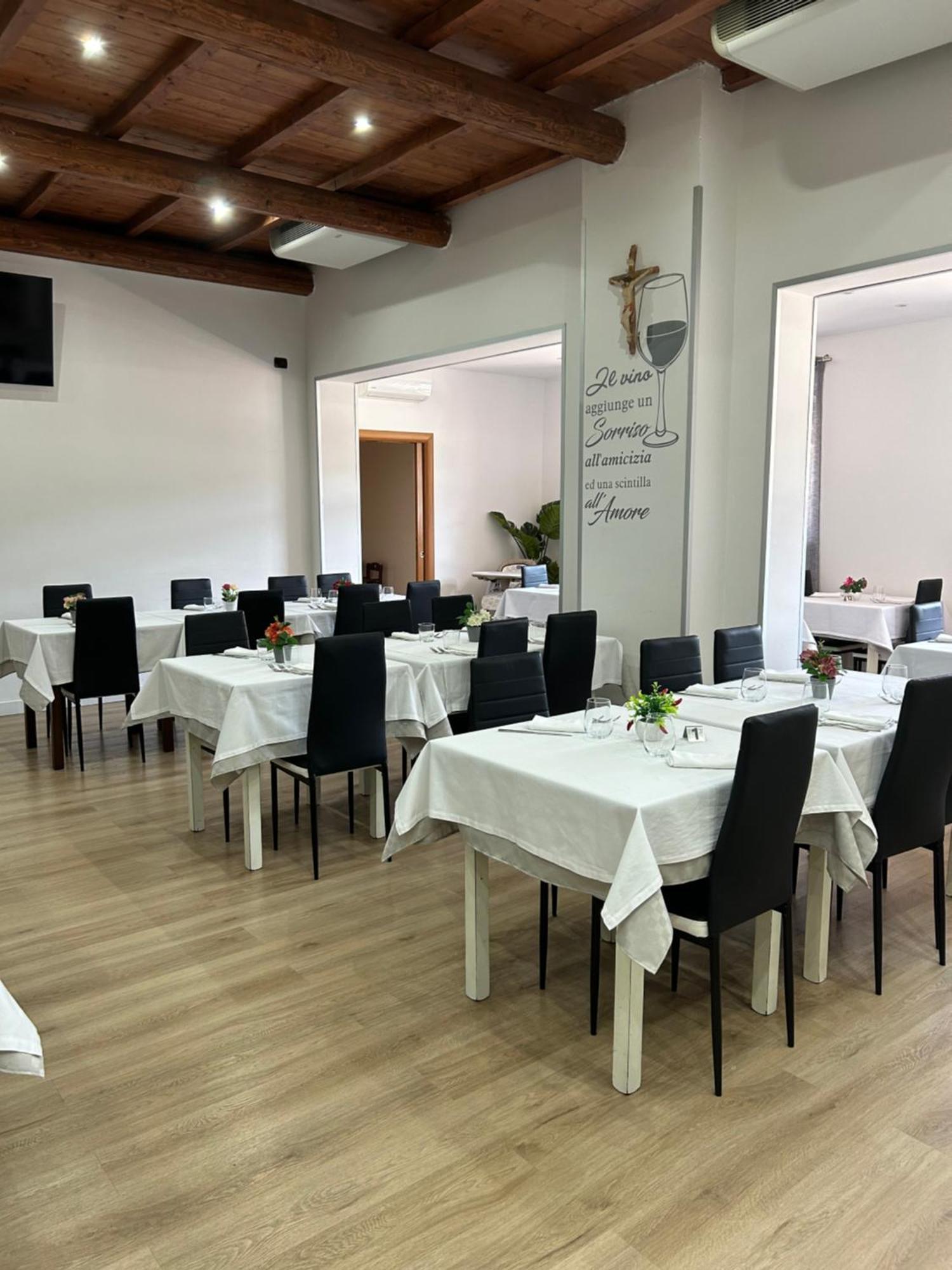 Hotel Gans Cascia Bagian luar foto